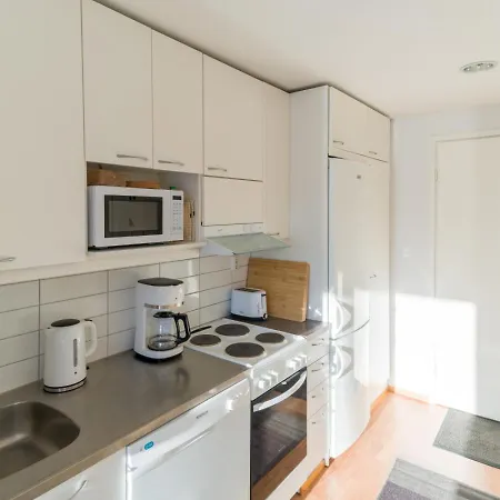 Small And Cosy With Sauna And Parking